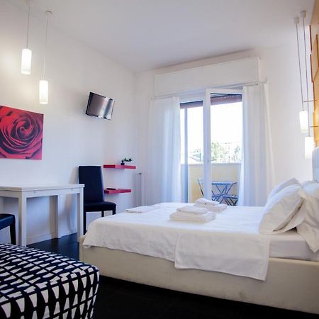 Cristoforo Porta Ticinese Aparthotel 4Pax Wifi ميلان المظهر الخارجي الصورة